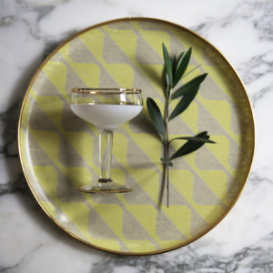 Shoreditch round serving tray