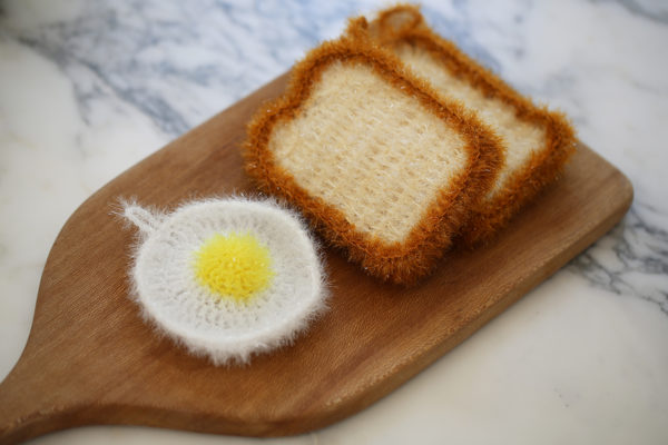 Toast cleaning cloth