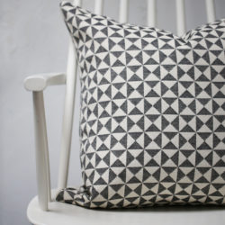 Hackney cushion