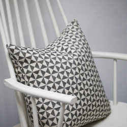 Hackney cushion